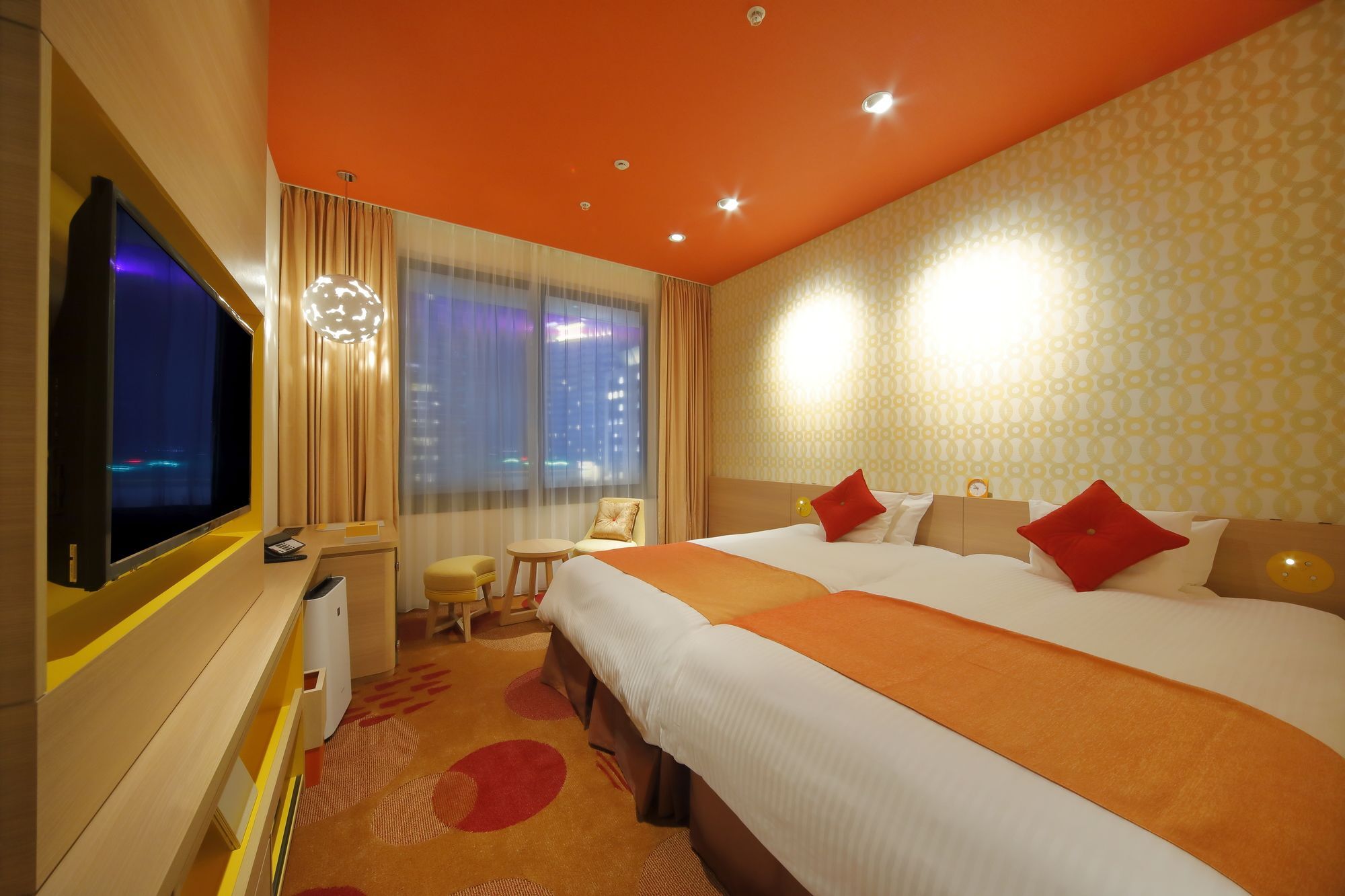 אוסקה Hotel Universal Port Vita מראה חיצוני תמונה